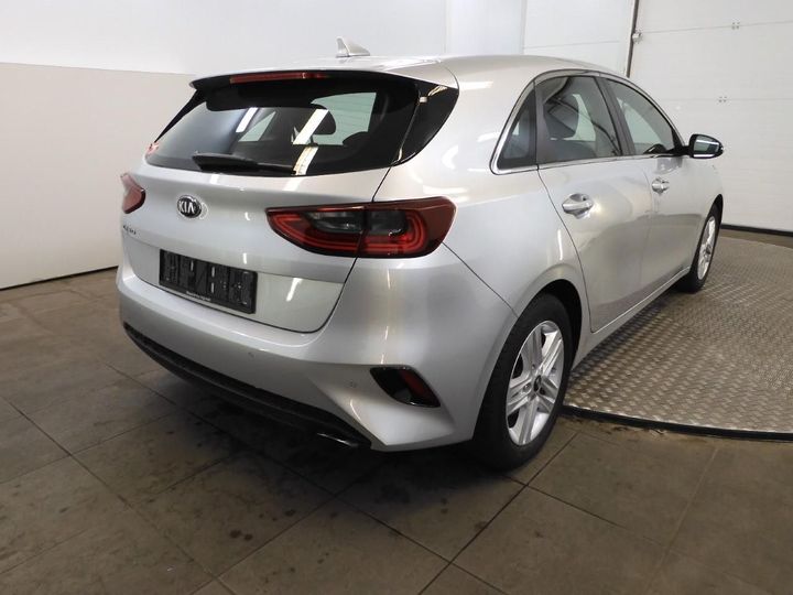 Photo 2 VIN: U5YH2519AKL010978 - KIA CEED 