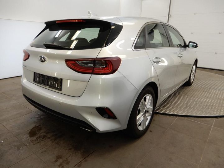 Photo 9 VIN: U5YH2519AKL011062 - KIA CEED 