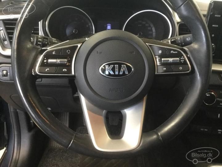 Photo 10 VIN: U5YH4811ALL062731 - KIA CEED SW 