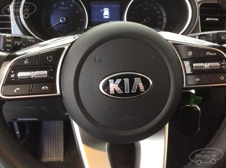 Photo 4 VIN: U5YH4811ALL068101 - KIA CEED SW 