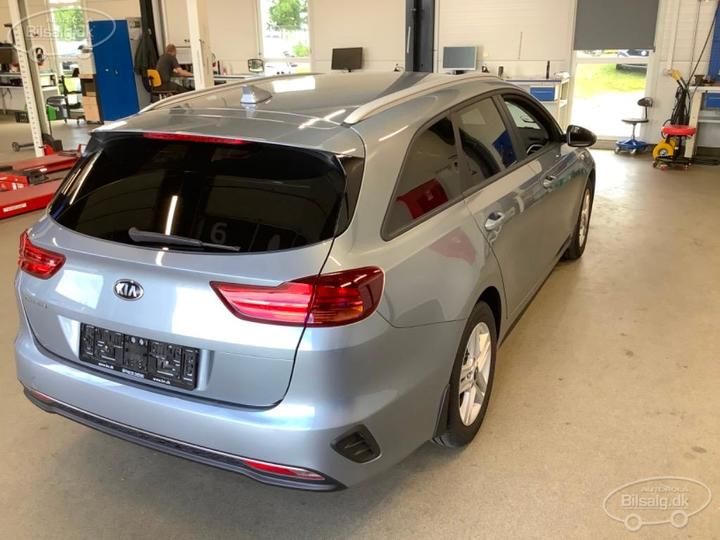 Photo 4 VIN: U5YH4811ALL068111 - KIA CEED SW 