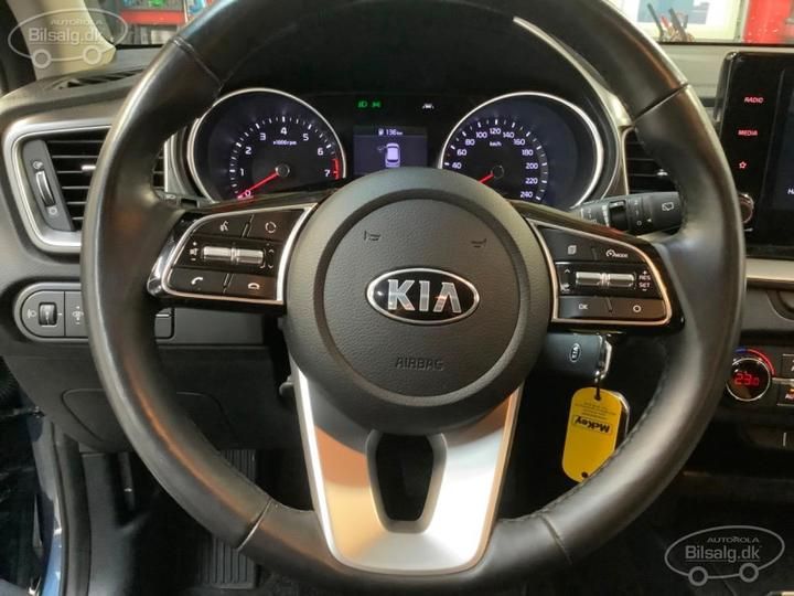 Photo 20 VIN: U5YH4811ALL069796 - KIA CEED SW 