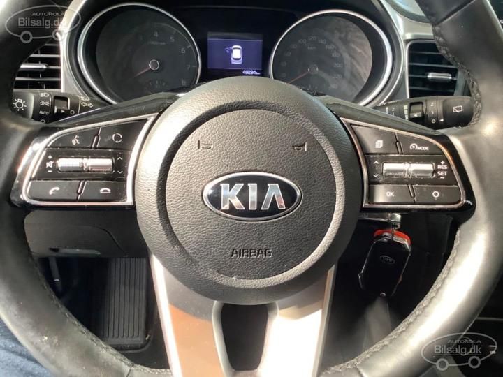 Photo 7 VIN: U5YH4811ALL070975 - KIA CEED SW 