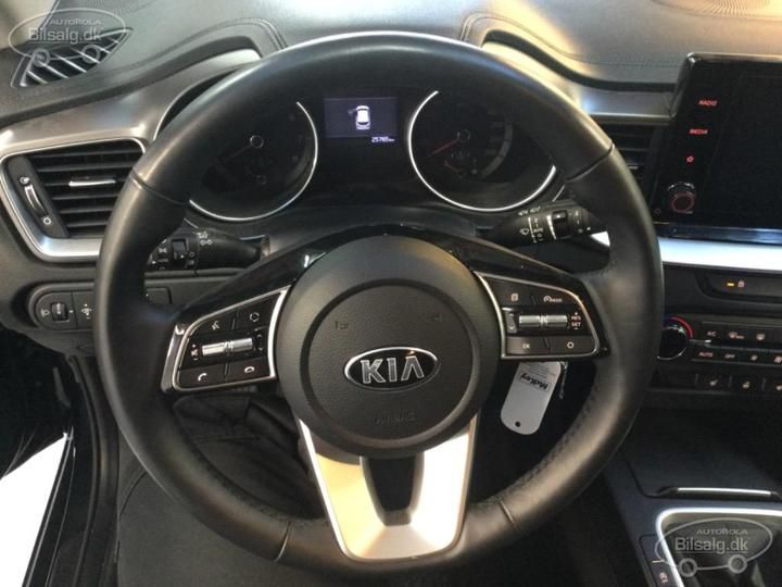 Photo 7 VIN: U5YH4811ALL072741 - KIA CEED SW 