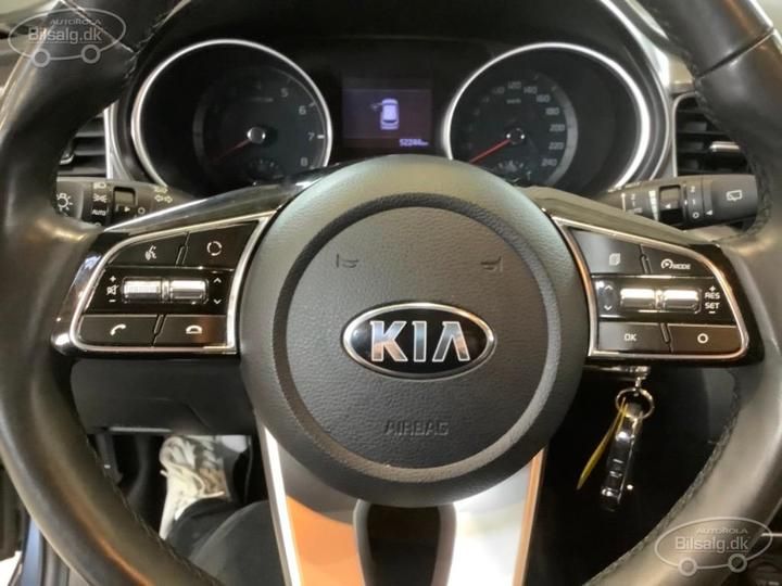 Photo 11 VIN: U5YH4812AML083995 - KIA CEED SW 