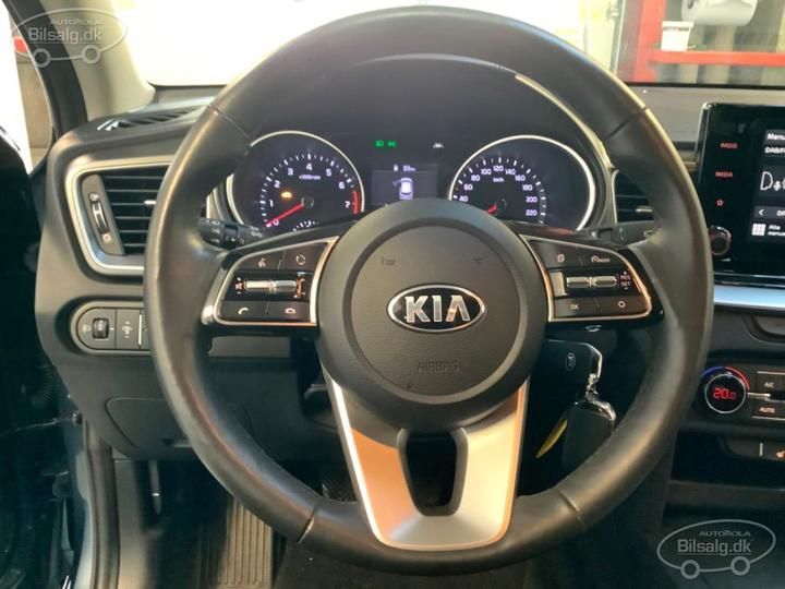 Photo 11 VIN: U5YH4812AML087122 - KIA CEED SW 