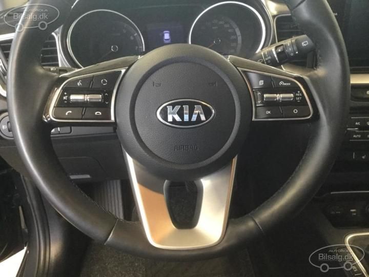 Photo 5 VIN: U5YH4812AML088403 - KIA CEED SW 