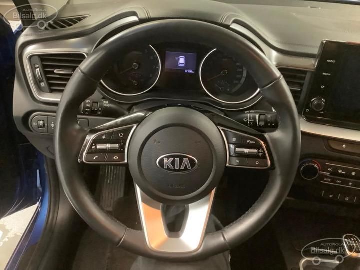 Photo 8 VIN: U5YH4812AML101868 - KIA CEED SW 