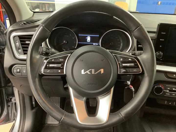 Photo 18 VIN: U5YH4812ANL111462 - KIA CEED 