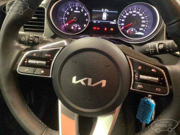 Photo 11 VIN: U5YH4812ANL115416 - KIA CEED SW 