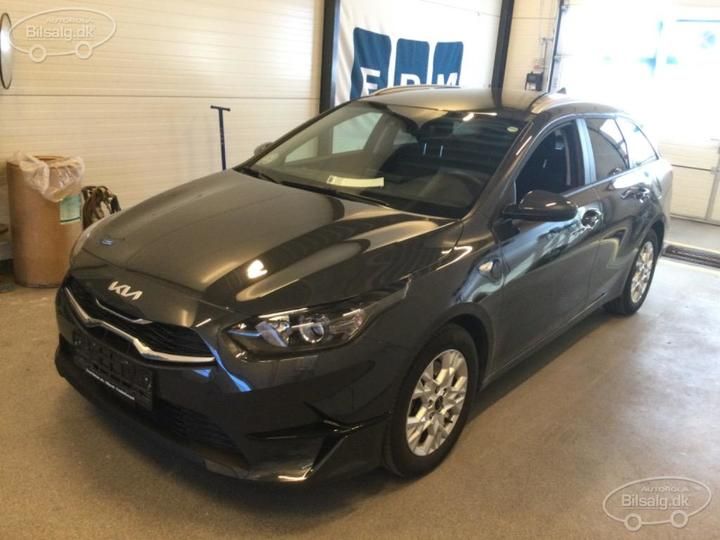 Photo 1 VIN: U5YH4812ANL120754 - KIA CEED SW 