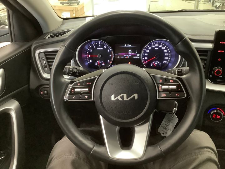 Photo 1 VIN: U5YH4812APL142395 - KIA CEED 