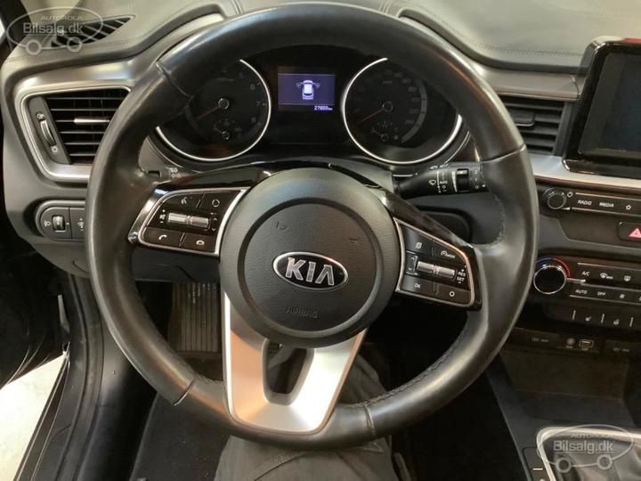 Photo 9 VIN: U5YH4814AKL036289 - KIA CEED SW 