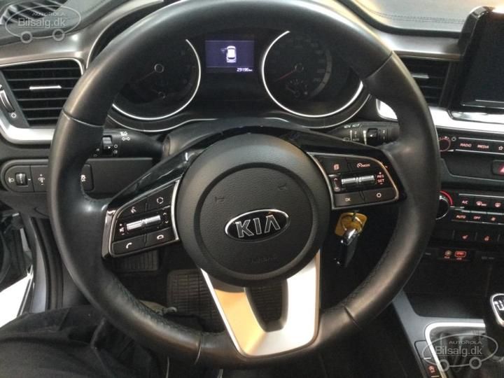 Photo 4 VIN: U5YH4814AKL036360 - KIA CEED SW 