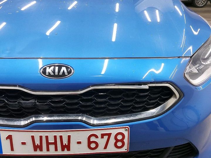 Photo 17 VIN: U5YH5811AKL036136 - KIA CEE&#39D SPORTSWAGON 