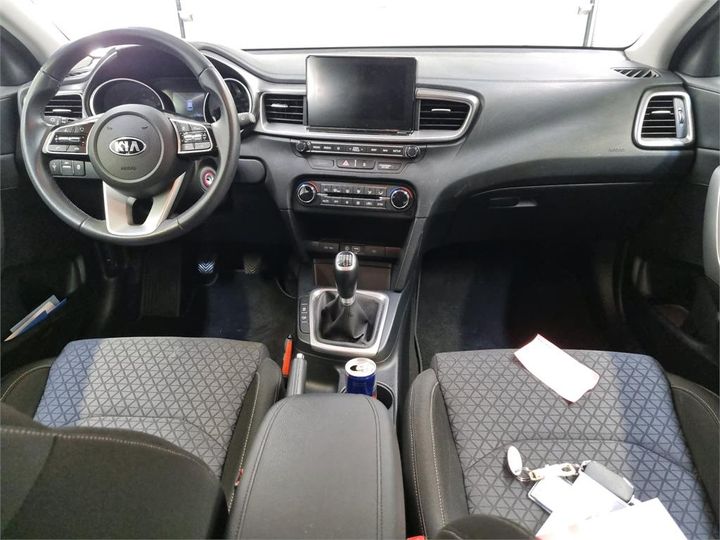 Photo 6 VIN: U5YH5811AKL044998 - KIA CEED 