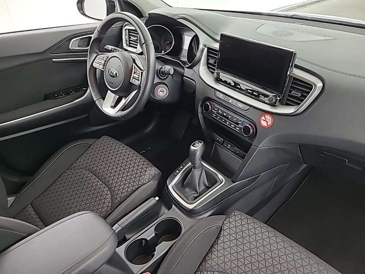 Photo 5 VIN: U5YH5812AML096821 - KIA CEED SPORTSWAGON 