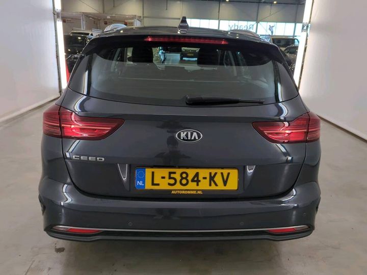 Photo 2 VIN: U5YH5812AML097834 - KIA CEED SPORTSWAGON 