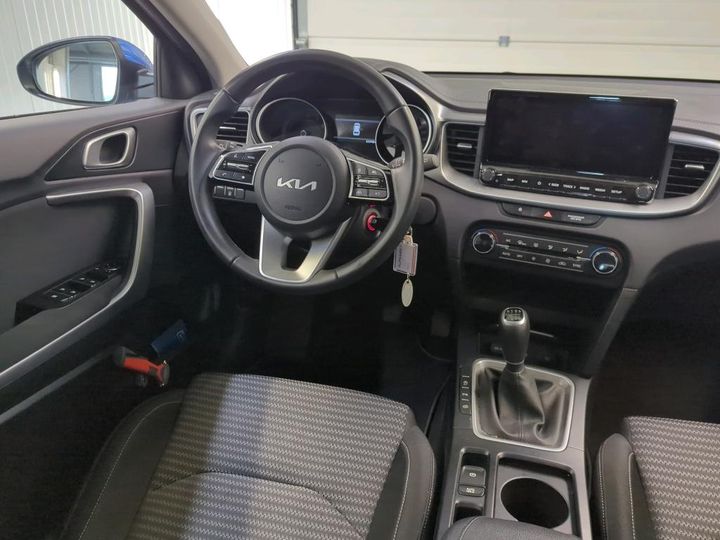 Photo 5 VIN: U5YH5812ANL127241 - KIA CEED 