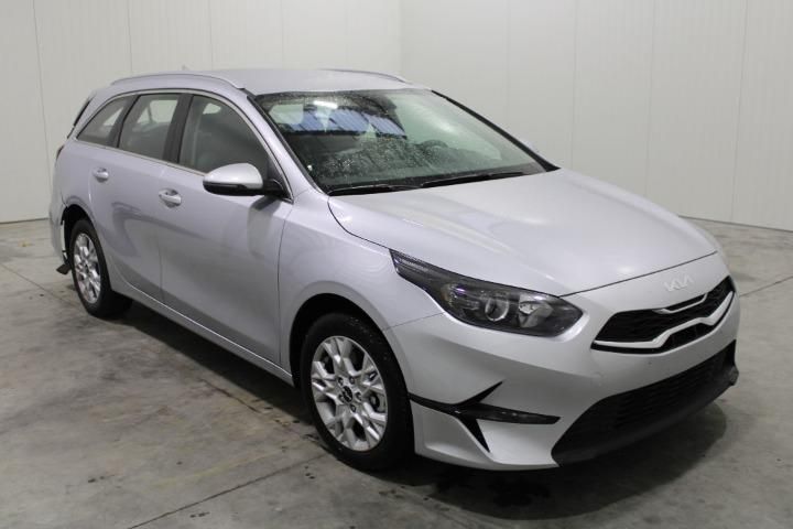 Photo 2 VIN: U5YH5812ANL130652 - KIA CEED SW 