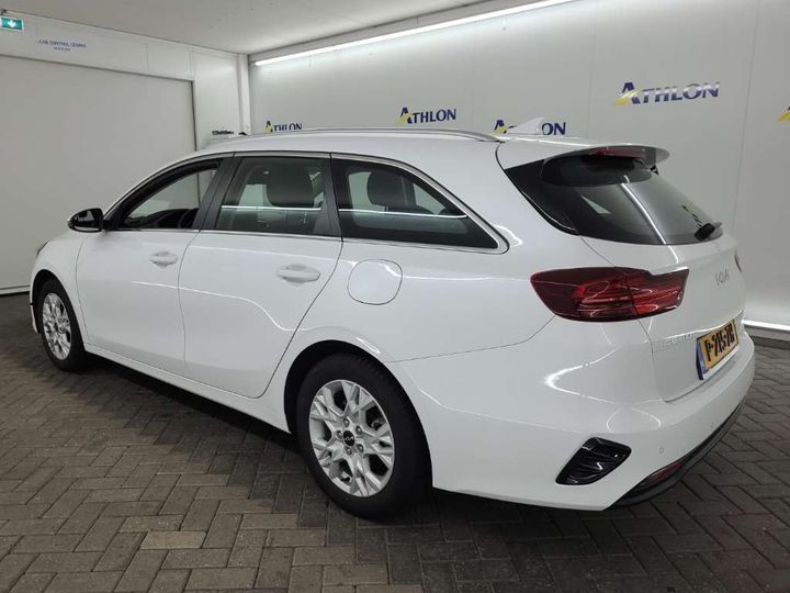 Photo 3 VIN: U5YH5812ANL132221 - KIA CEED SPORTSWAGON 