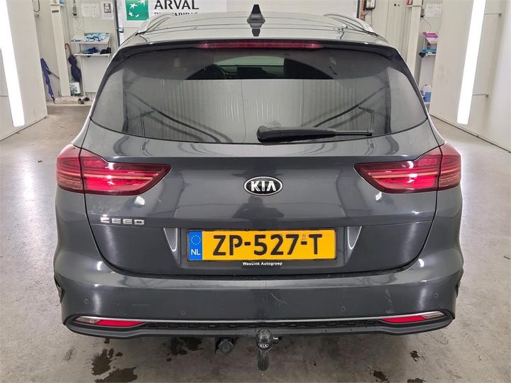 Photo 24 VIN: U5YH5814AKL035984 - KIA CEED 