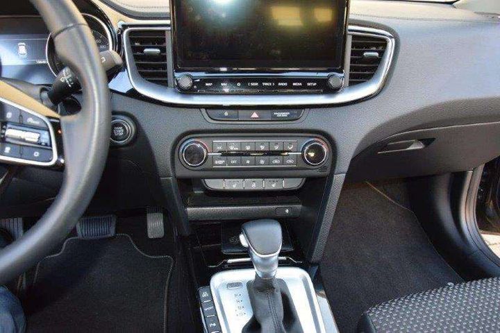 Photo 10 VIN: U5YH581AGML018367 - KIA CEED SPORTSWAGON 