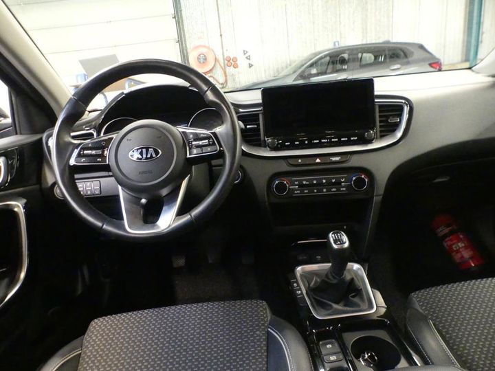 Photo 4 VIN: U5YH5F12AML072375 - KIA XCEED 