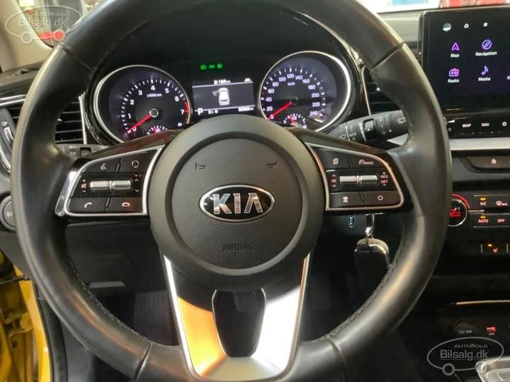 Photo 20 VIN: U5YH5F14GLL036158 - KIA XCEED SUV 