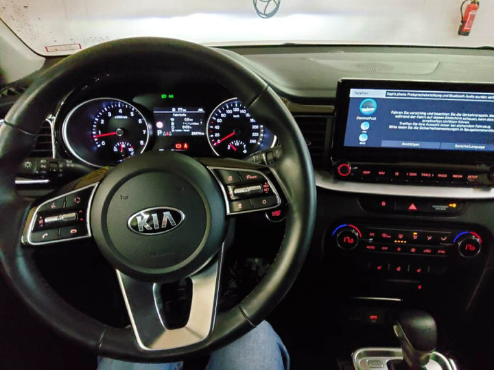 Photo 4 VIN: U5YH5F15GML073925 - KIA XCEED (2019-&GT) 