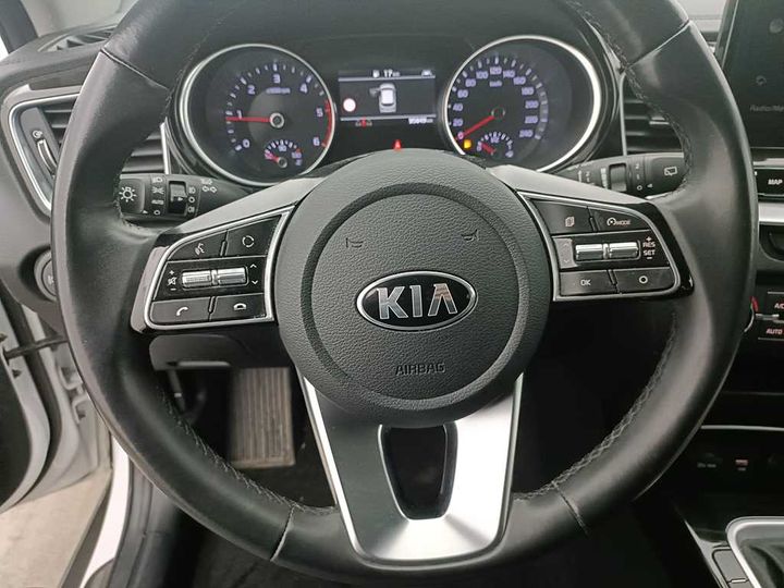 Photo 23 VIN: U5YH5F19ALL029418 - KIA XCEED &#3919 