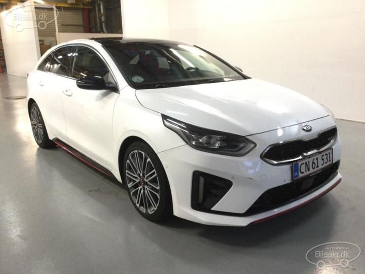 Photo 13 VIN: U5YH6G17GLL022742 - KIA PROCEED HATCHBACK 