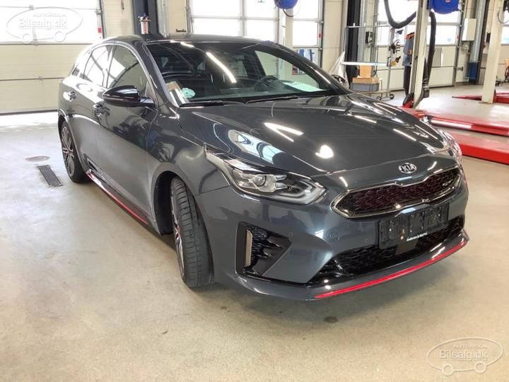 Photo 3 VIN: U5YH6G17GLL030934 - KIA PROCEED HATCHBACK 