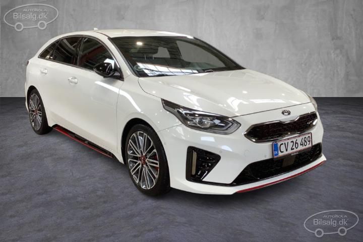 Photo 13 VIN: U5YH6G17GLL032019 - KIA PROCEED HATCHBACK 