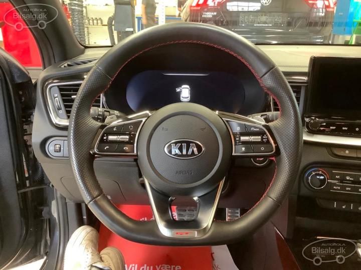 Photo 5 VIN: U5YH6G17GML044545 - KIA PROCEED HATCHBACK 