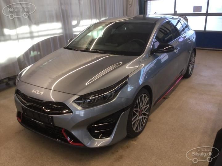 Photo 1 VIN: U5YH6G17GNL051410 - KIA PROCEED HATCHBACK 