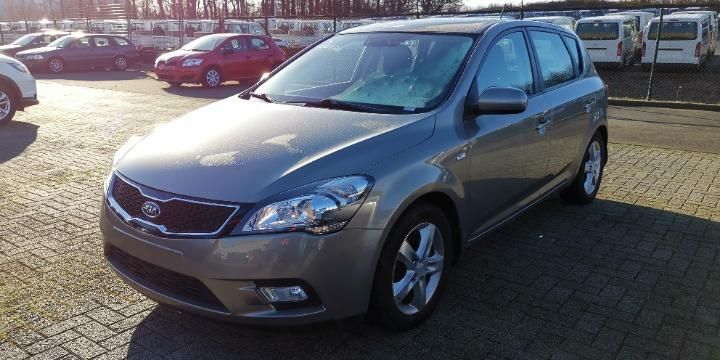 Photo 1 VIN: U5YHB511ACL305499 - KIA CEED HATCHBACK 