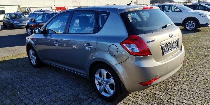 Photo 4 VIN: U5YHB511ACL305499 - KIA CEED HATCHBACK 