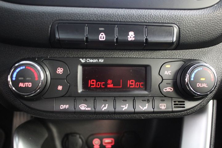 Photo 20 VIN: U5YHM316AGL027246 - KIA PRO CEE&#39D COUPE 