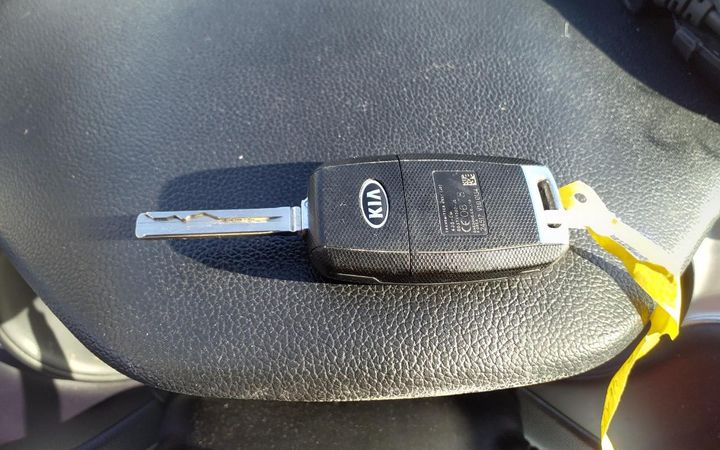 Photo 9 VIN: U5YHM515AJL335136 - KIA CEED 