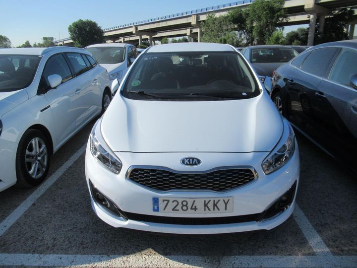 Photo 2 VIN: U5YHM515AJL336680 - KIA CEED 