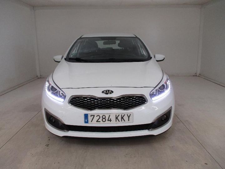 Photo 37 VIN: U5YHM515AJL336680 - KIA CEED 