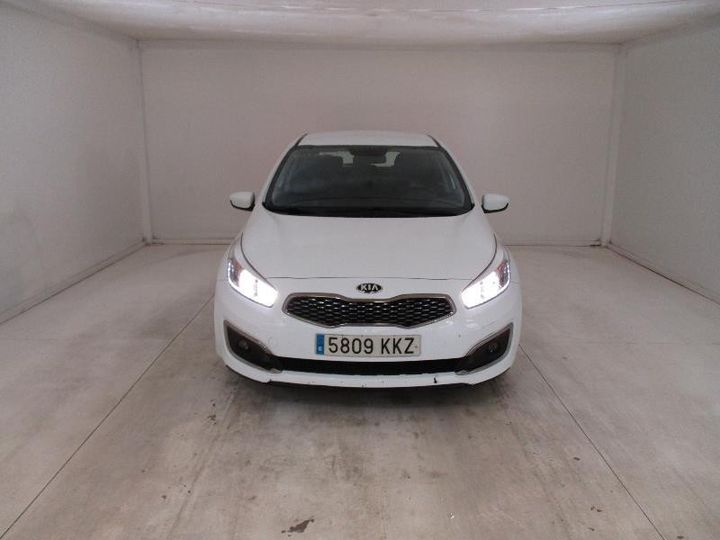 Photo 4 VIN: U5YHM515AJL347458 - KIA CEED 