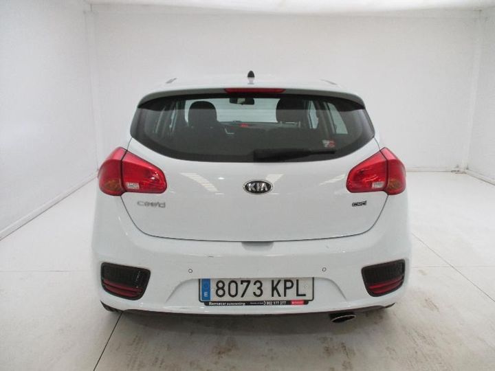 Photo 2 VIN: U5YHM515AJL354185 - KIA CEED 