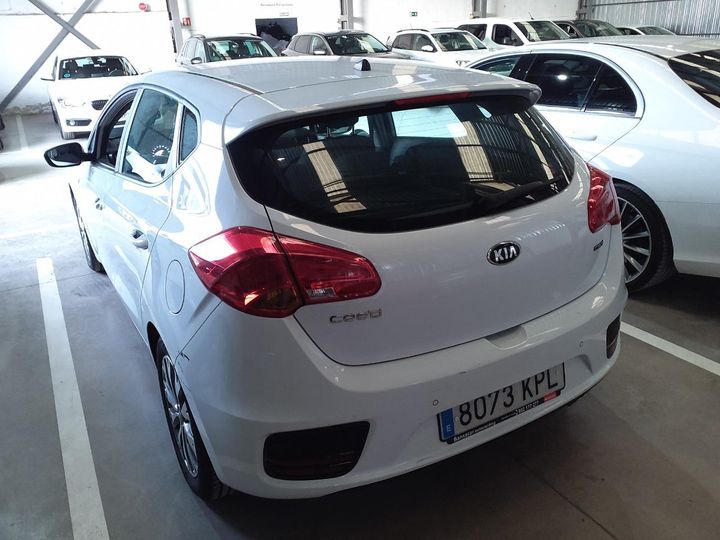 Photo 29 VIN: U5YHM515AJL354185 - KIA CEED 