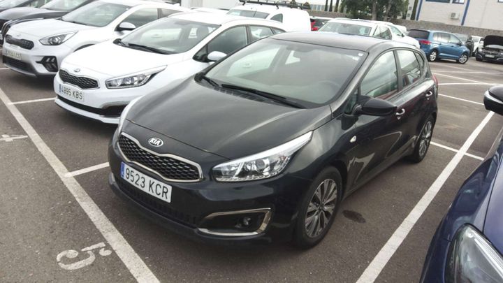 Photo 17 VIN: U5YHM516AHL293814 - KIA CEE&#39D 