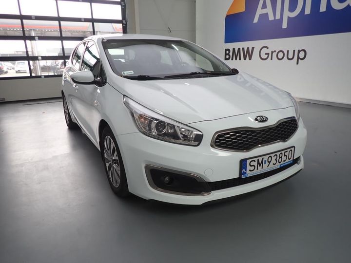 Photo 3 VIN: U5YHM516AJL340240 - KIA CEE&#39D 