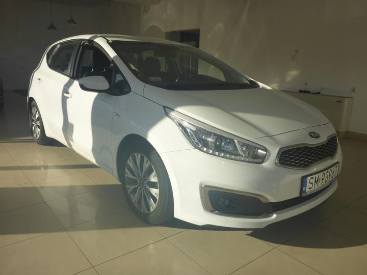 Photo 5 VIN: U5YHM516AJL340312 - KIA CEE&#39D 