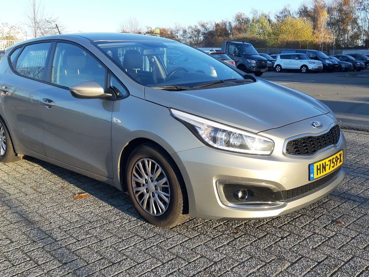 Photo 4 VIN: U5YHM51AAGL228071 - KIA CEE&#39D 