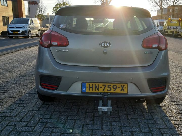 Photo 9 VIN: U5YHM51AAGL228071 - KIA CEE&#39D 